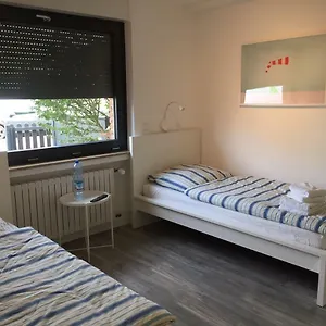 Nahe Messe Und Flughafen Apartment Düsseldorf
